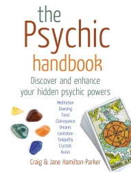 Book cover of The Psychic Handbook by Craig Hamilton-Parker
