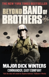 Book cover of Beyond Band of Brothers by Dick Winters, Cole C Kingseed