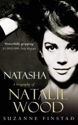 Book cover of Natasha by Suzanne Finstad