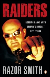 Book cover of Raiders by Noel 'Razor' Smith