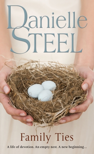 Book cover of Family Ties by Danielle Steel