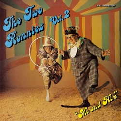 Book cover of Two Ronnies, The Volume 2 (Vintage Beeb) by Ronnie Barker, Ronnie Corbett